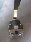 145r3wc3-q33 Barksdale 4 Way Valve