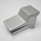 4f210-08l Hqc Tools Way Foot Valve With Lock Npt