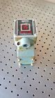77-16 Moore Electric To Pneumatic Pressure Transducers