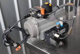 Dr00100u Air Torque Az Pneumatic Actuator With Ifm Dual Sensor Solenoid Valve
