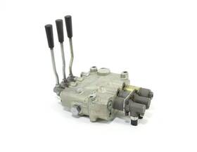 352-00252 Altec Hydraulic Valve 3 Spool