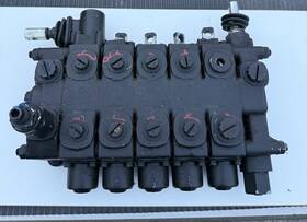 991026078 Altec Material Handler Valve Body Manifold Control Hydraulic Untested