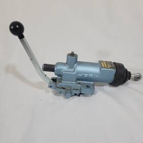 4057d005c2 Amot Controls 4112a11a Pneumatic Control Valve Lever