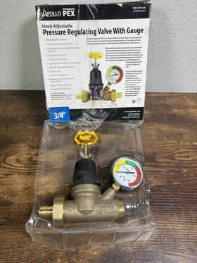 1003978692 Apollo Hand-adjustable Pressure Regulating Valve With Gauge 3/4 Inch