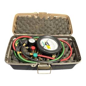 40-200-tk5u Apollo Valves Backflow Valve Test Gauge Kit In Good Condition