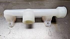 Pd05p-ars-puu-b Aro 922260-9 Polypropylene Inlet Manifold #922260-9 For Pump Used 1