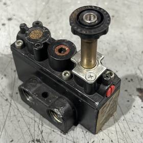 A212ss-12o-a-g Aro Air Valve Used Free Shipping