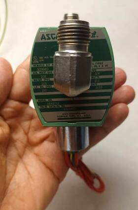 8314h121 Asco Red Hat Ii Solenoid Valve 1/4 Inch 10.1 Watts Preowned
