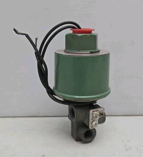 832426 Asco Red Hat Solenoid Valve 1/4 Npt 6 Watts 125psi 110/120v 50/60hz Used