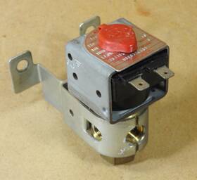 Usf8320b Asco 3-way Solenoid Valve Red-hat - Used