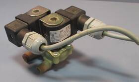 Svgw-93325 Auk Muller Svgw 93325 Double Valve Assembly With Body 24v 50/60hz Used
