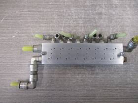16-8-pl-man B Rkert 375-c1/16-8-pl-man Burkert Manifold 375-c-1/16-8-pl-man 8-position 100 Psi Used
