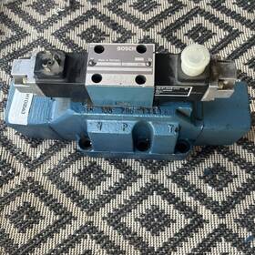 081wv06p1n104ws024 Bosch 0810-090-101 Solenoid Valve 315 Bar Max Pres. 081wv06p1n104ws024/00a0