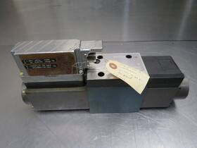 0811404770 Bosch Servo Valve