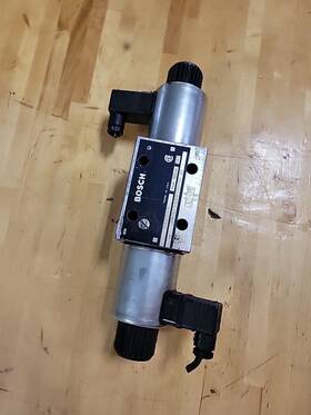 081wv10p1v1018ws024 Bosch 9810232441 081wv10p1v1018ws024/00 D51 Directional Control Solenoid Valve 24vdc