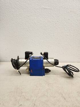 R900590049 Bosch Rexroth Control Valve #r900590049 Complete