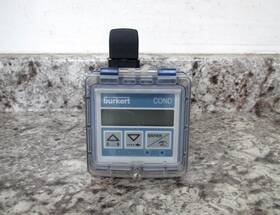 8225-fkm-pvdf-sst-c Burkert 0.01 Cond Digital Conductivity Transmitter Used