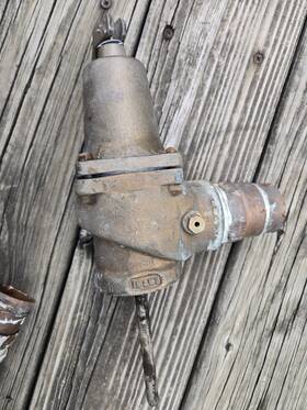 Fvx-4 Cash Acme Brass Relief Valve 1-1/2 Inch X 1 125 Psi Steam Water Manual