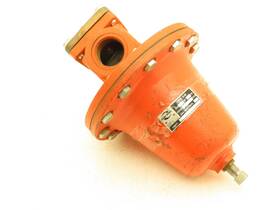 G60-700 Cash Acme G-60 Pressure Regulator Reducing Valve 10-50 Psi 1-1/2 Inch Npt