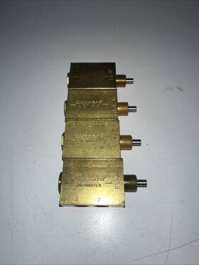 Fv-4p Clippard Lot Of 4 / Fv4p Free Shipping See Description