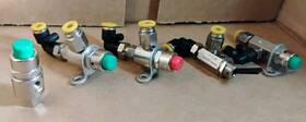 Tv-3sf Clippard Mavo-3 Lot Of Push Button And Toggle Actuator Assemblies Fittings