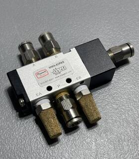 Mma-41pas Clippard 4-way Air Pilot 2-position Fittings And Filter