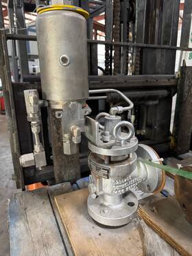 39pv07-2-cc-e-s Consolidated 11/2 Inch 300 X 2 150 Releif Valve Va8e Wcb With Pilot