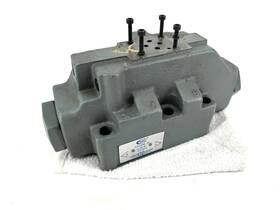 Vs50m-3l Continental Hydraulics Control Valve Base