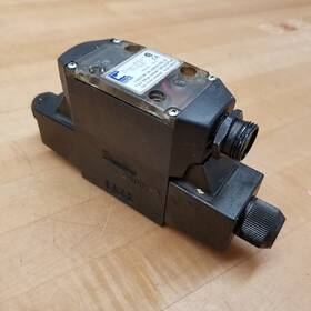Vsd03m-2a-gb5h-60l-b Continental Hydraulics Directional Control Valve - Used