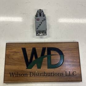 10316h10d Cutler-hammer Inc. Limit Switch