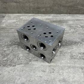 Ad03p022s Daman Hydraulic Manifold Block
