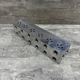 Ad03p062s Daman Ad03p062s/c 1019 /c Hydraulic Manifold Block
