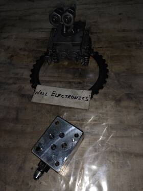 Ad03tpab4s Daman 1111 Hydraulic Manifold Used Lot Of 2
