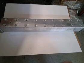 Ad05p093s Daman 1220 Hydraulic Manifold Block 29 1/4x 3 1/2x 1/2