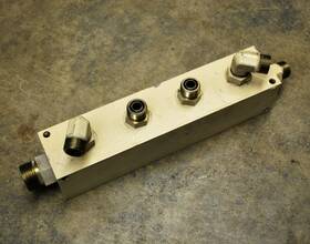 Ah00004085 Daman 0599 Hydraulic Valve Bank - Used