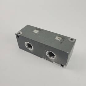 Aj1800208s Daman 2-station Aluminum Junction Manifold Sae-8 Side Ports - Used Aj1800208s Daman 2-station Aluminum Junction Manifold Sae-8 Side Ports - Used