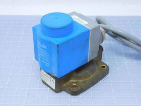 018f6176 Danfoss Ev220b 25 Servo-operated Solenoid Valve Assembly T131559