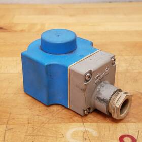018f6857 Danfoss Bg024ds Solenoid Coil 24v 20 Watt - Used