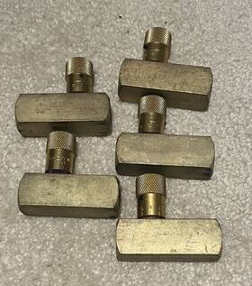 Ef25b Deltrol Lot Of 5 Easy Read Flow Control Valve - No Box