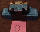 Dg4v-3-8c-vm-fw-b6-61 Vickers Directional Control Valve