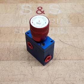 Dmgi1zb43 Dmic 3-port Isolator 1/4 Inch Bspp Ports Max 3000 Psi - Used