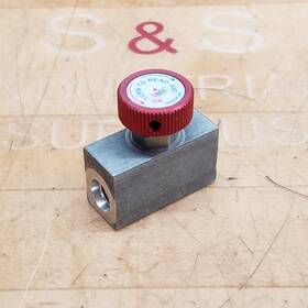 Dmgvs41 Dmic Gauge Valve 1/4 Inch Sae Port 3000psi Max Aluminum - Used