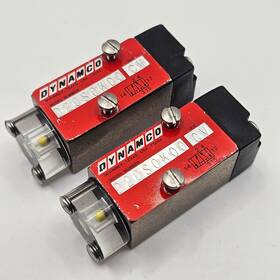 D20s0k00 Dynamco Lot Of 2 Cv Pneumatic Solenoid Valves Used