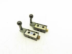 18hl-4 Fabco-air 4-way Lever Actuated Pneumatic Directional Valve Lot Of 2