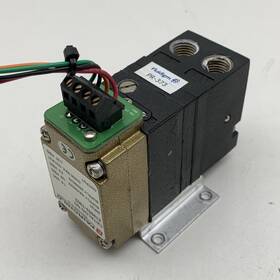 Z19903-t902 Fairchild Fluidigm Pr-373 Transducer Valve Body 1-9vdc 3-27psig Out