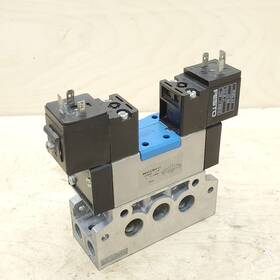3e-d-1-c Festo 159683 24vdc Solenoid Valve Mn1h-5/3e-d-1-c Catalog # With Manifold Base