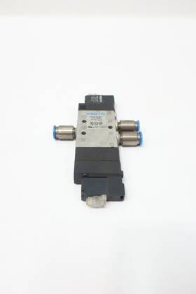 Cpe14-m1bh-5 Festo Cpe14-m1bh-5/3e-qs-8 Pneumatic Solenoid Valve 24v-dc 8bar
