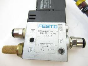 Cpe14-m1bh-5l-qs-6 Festo Cpe14-m1h-3-0l-1/8 Pneumatic Valve 24 Vdc Msze-3-24dc