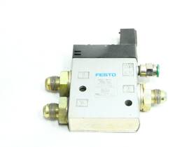 Cpe24-m1h-3gls-3 Festo Cpe24-m1h-3gls-3/8 Pneumatic Solenoid Valve 3/8in Npt 145psi