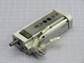 Dgsl-8-30-p1a Festo 543932 Pneumatic Slide T221613